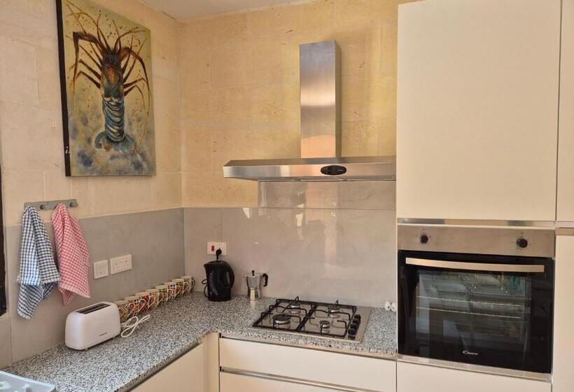 پانسیون Hacienda Farmhouse By The Nest