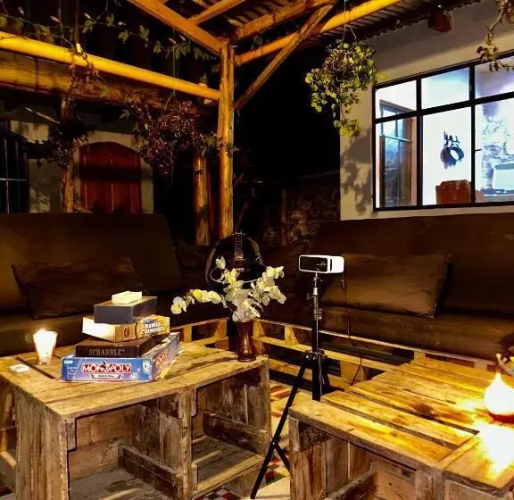 پانسیون Private Room At Hunab Ku Guesthouse