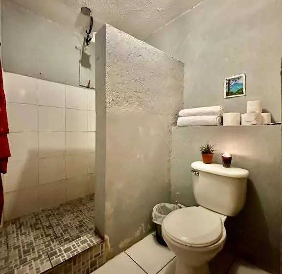 پانسیون Private Room At Hunab Ku Guesthouse