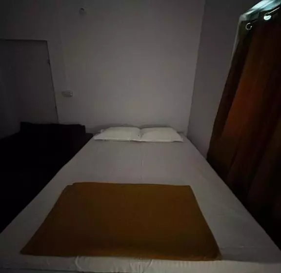 Majatalo Raj Andar Guest House