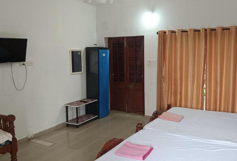 پانسیون Tm Beach Resort