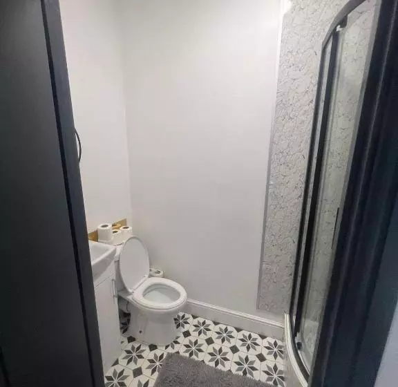 Majatalo Town Centre En Suite Room 1