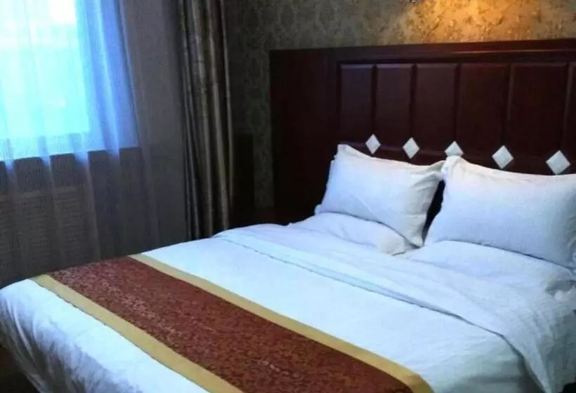 Shell Hotel Taiyuan South Railway Station New Southeast Bus Station