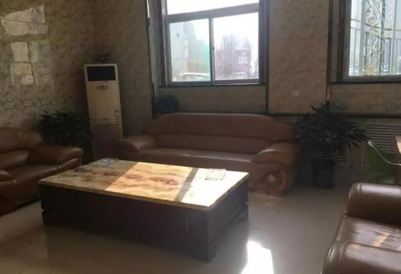 Shell Hotel Taiyuan South Railway Station New Southeast Bus Station