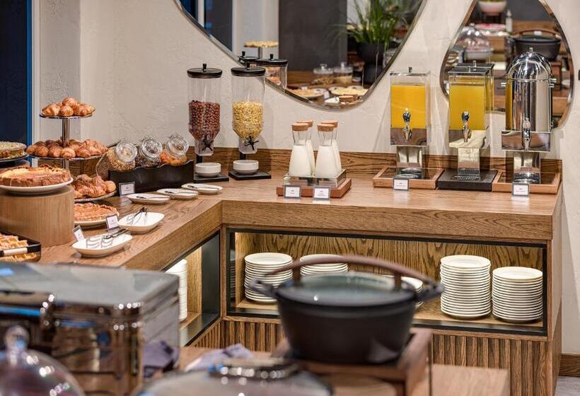 호텔 Apartel Skhidnytsya