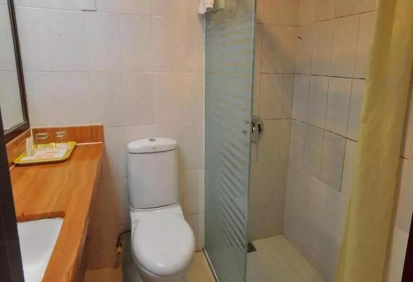 هتل Jinjiang Inn Wuhan Dunkou Sports Center Dongfeng Company Metro Station