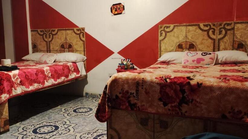 Pension Hostal San Juan De Calderon