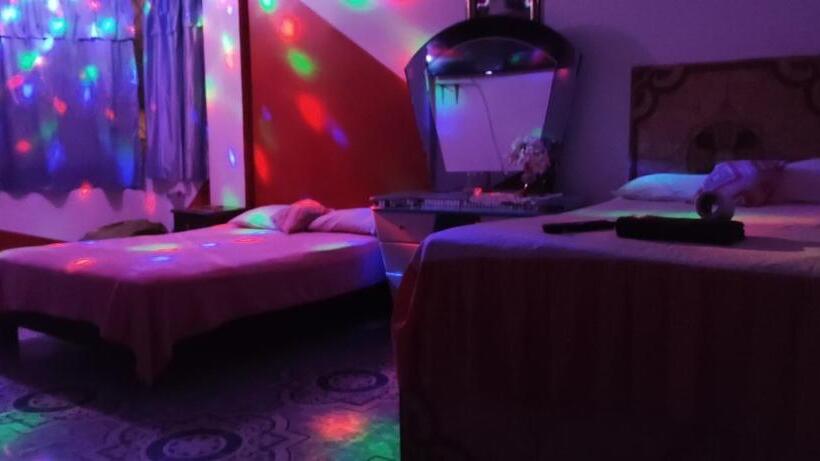 Pension Hostal San Juan De Calderon