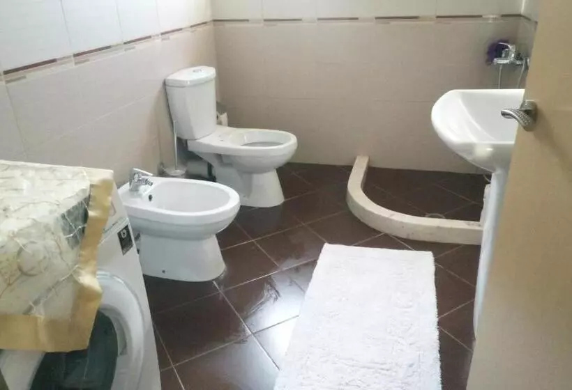 پانسیون Villa Nano