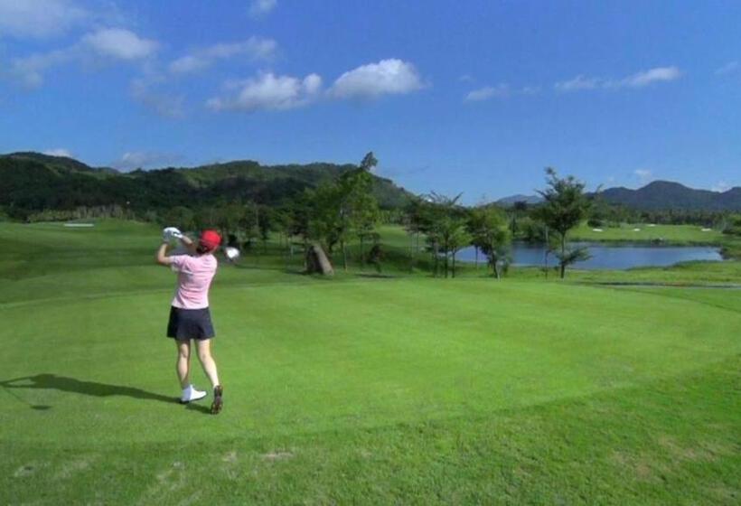 Sanya Haitang Bay Nantian Hot Spring Resort