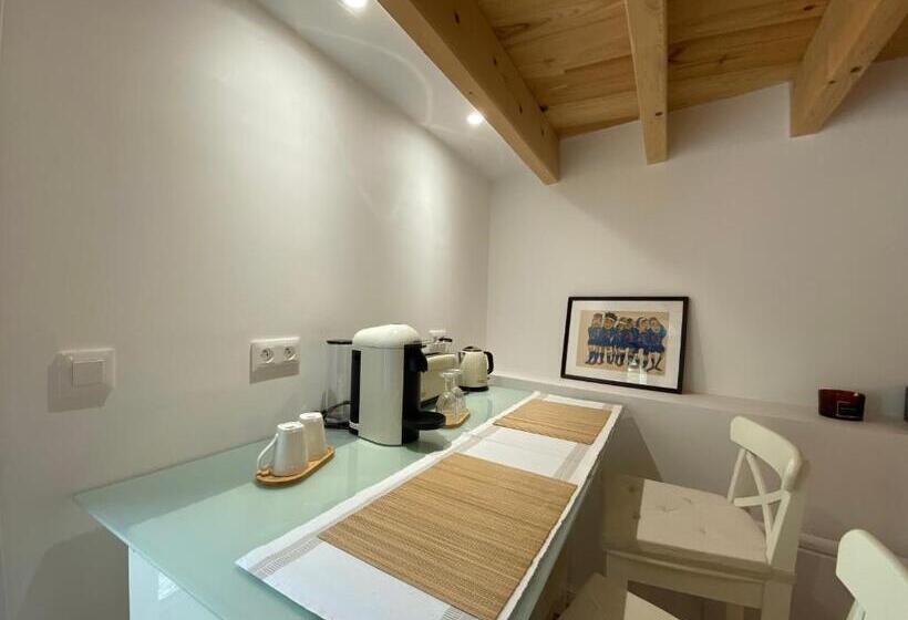 住宿加早餐  Chambre D Hôtes Indépendante Les Agaphantes