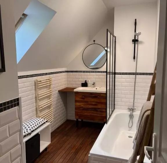 Aamiaismajoitus (B&B) Chambres D Hôtes Chez Stella