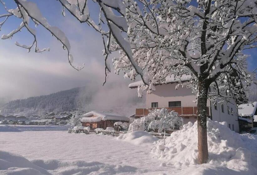 Bed and Breakfast D Hoamatliab