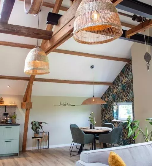 Aamiaismajoitus (B&B) De Mölle