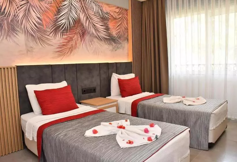 Gürol Otel