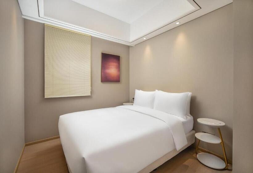 苏州山塘街华贸姑苏里酒店公寓