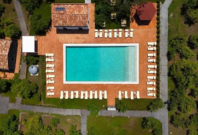 ホテル Agriturismo Lumia Resort