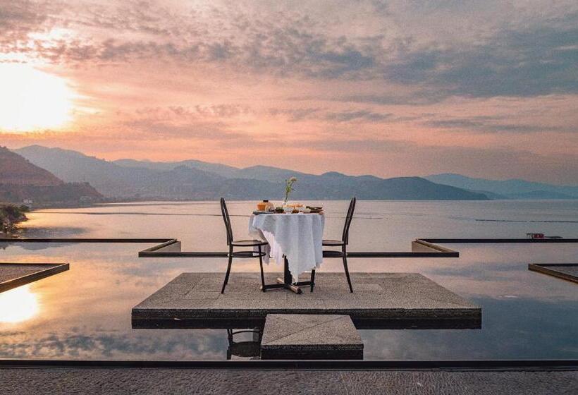 בית מלון כפרי Dali Shuanglang Anqi Erhai Resort