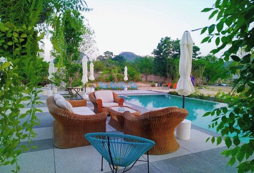בית מלון כפרי Khao Chi Chan Resort