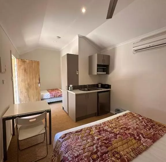 Motelli Parachilna Overflow Accommodation