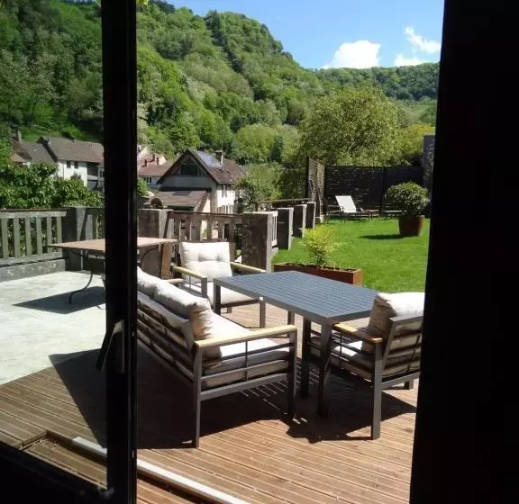 ペンション Gîtes Les Ateliers Du Moulin Jura