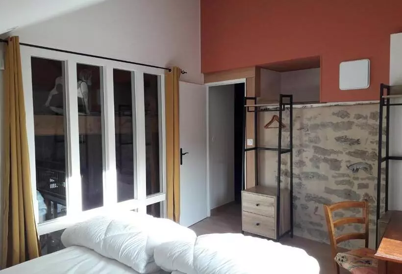 ペンション Gîtes Les Ateliers Du Moulin Jura