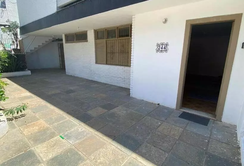 ペンション Quarto Em Casa Ampla