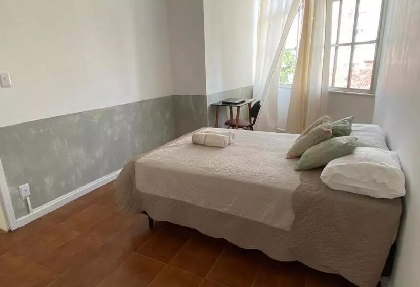 ペンション Quarto Em Casa Ampla