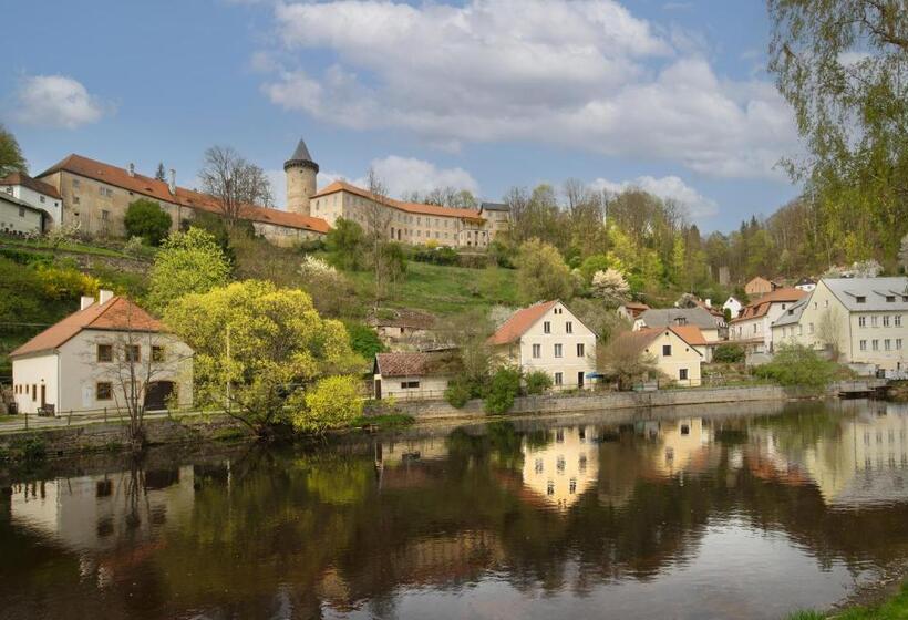 Pension U Farní školy