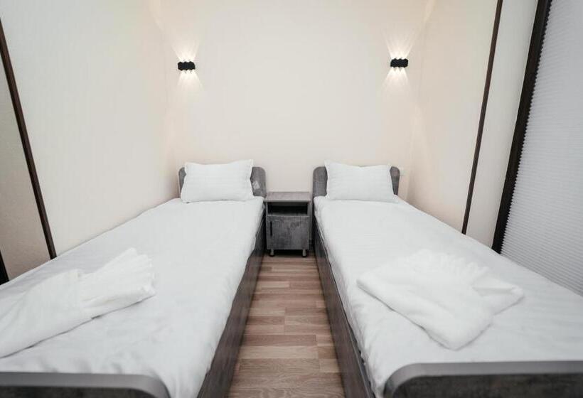 مبيت وإفطار Zaal