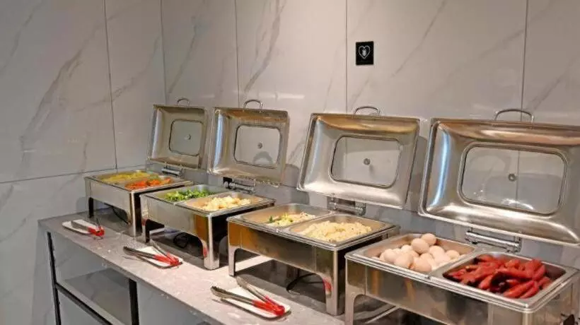 Hotelli City Comfort Inn Anshun West High Speed ​​railway Station Huangguoshu Street