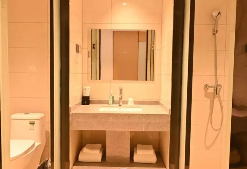 Hotelli City Comfort Inn Anshun West High Speed ​​railway Station Huangguoshu Street