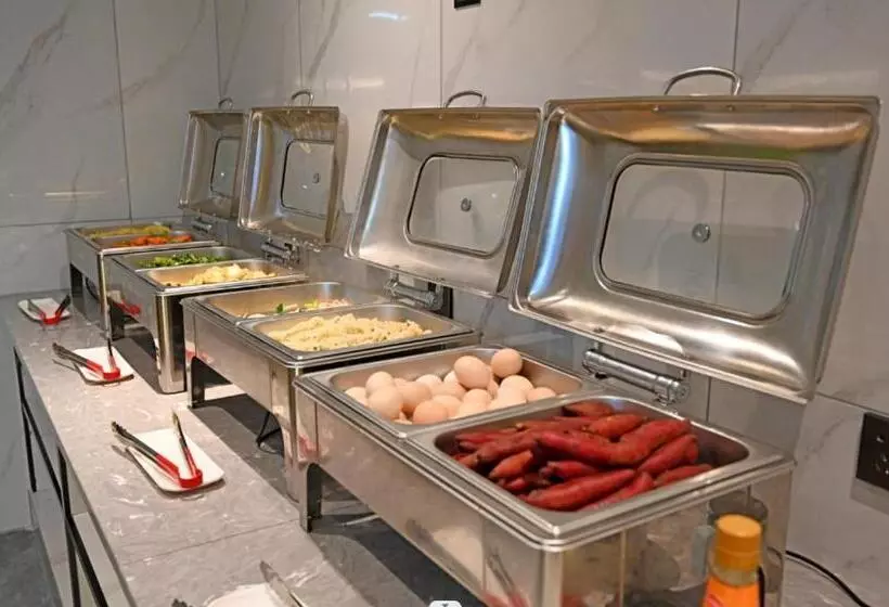 Hotelli City Comfort Inn Anshun West High Speed ​​railway Station Huangguoshu Street