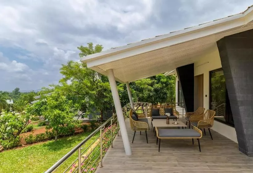 ホテル Energise Soul Retreat Trimbakeshwar Nashik