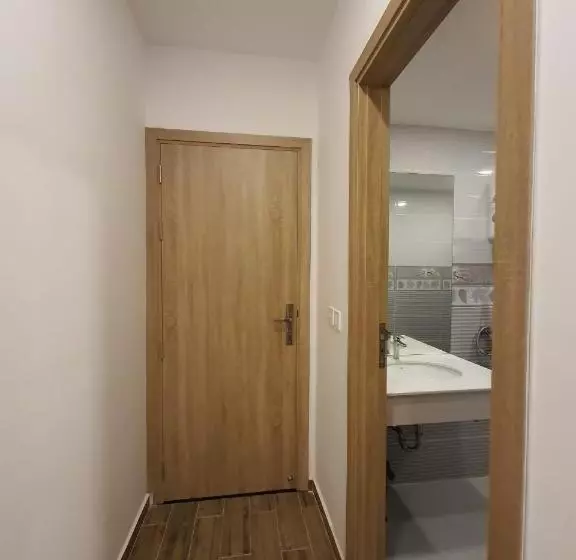 هتل Thy Thơ Homestay Grand World