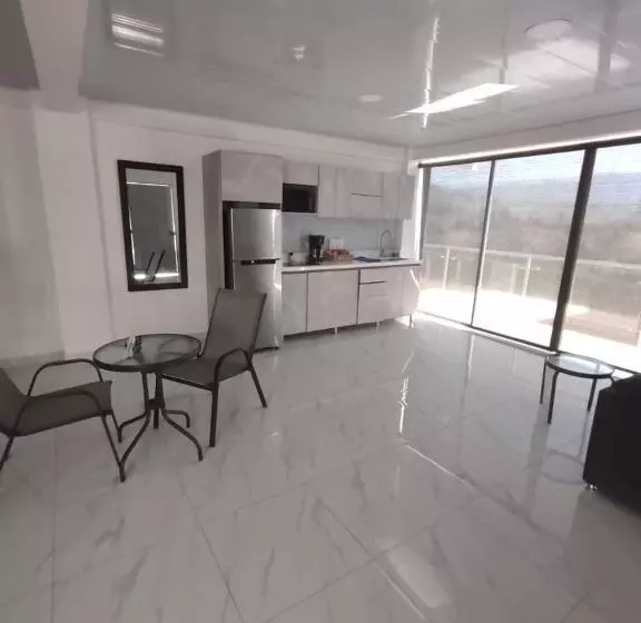 Majatalo Deluxe Gc Suite 201
