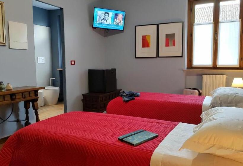 بنسيون Zi Bitta Guest House