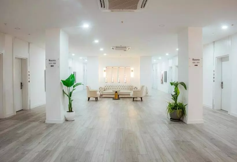 Regenesis Hotel & Spa