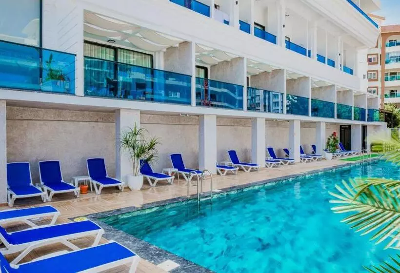 Regenesis Hotel & Spa