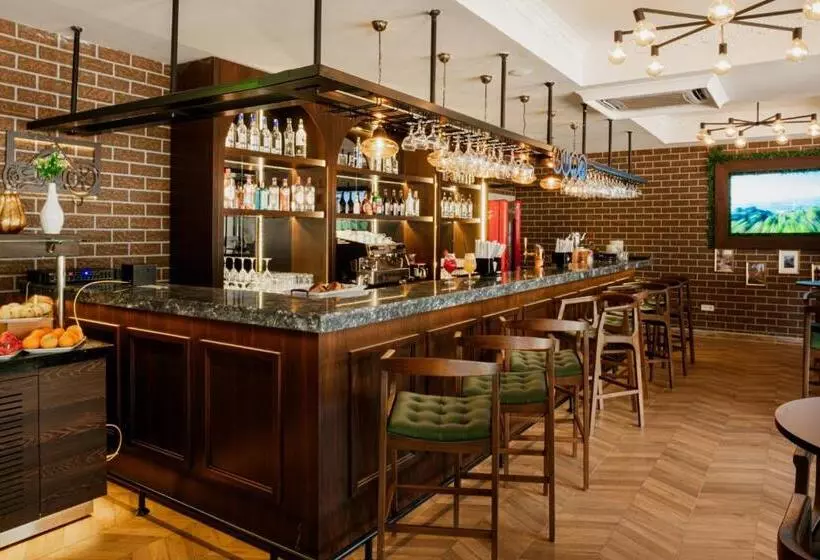 Regenesis Hotel & Spa