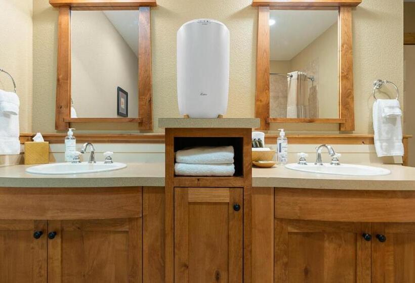 Silver Mountain Resort