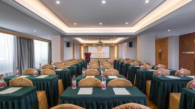 Vienna Hotel Shenzhen Guanlan Shanshuitianyuan Xintian