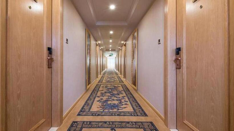 Vienna Hotel Shenzhen Guanlan Shanshuitianyuan Xintian