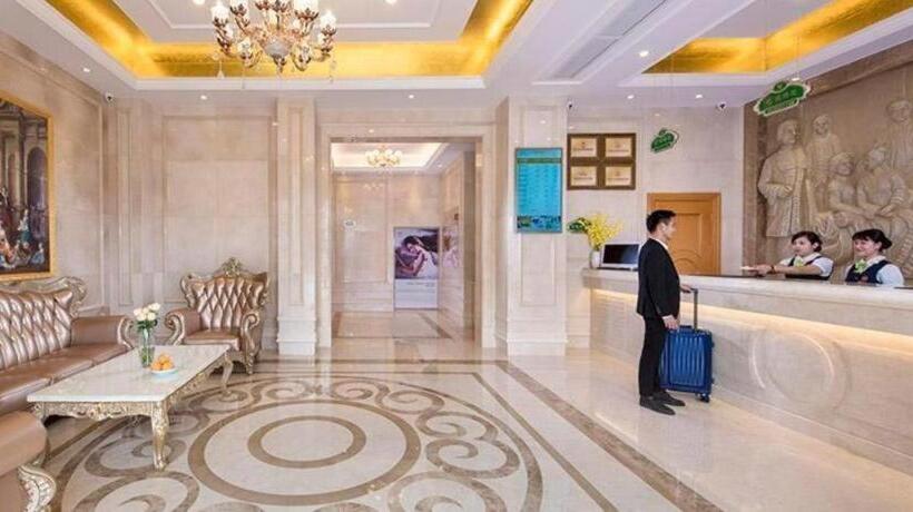 Vienna Hotel Shenzhen Guanlan Shanshuitianyuan Xintian