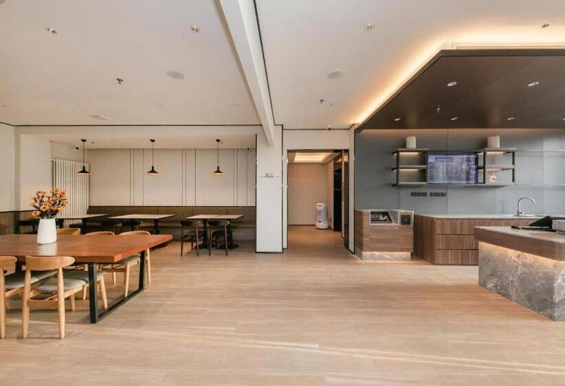 Hanting Hotel Beijing South Station Gongyidongqiao