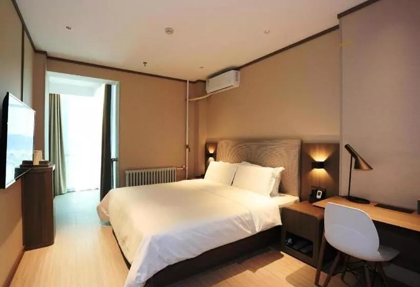 Hanting Hotel Chifeng Qiaobei Financial Logistics Port
