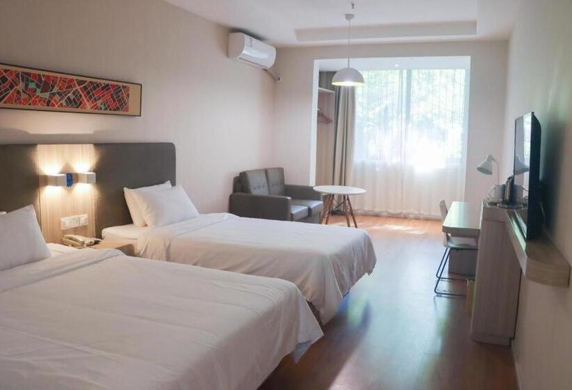 Hanting Hotel Luzhou Bell And Drum Tower