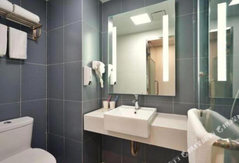 Hanting Hotel Rizhaoshan Haitian Road Wanpingkou Scenic Spot