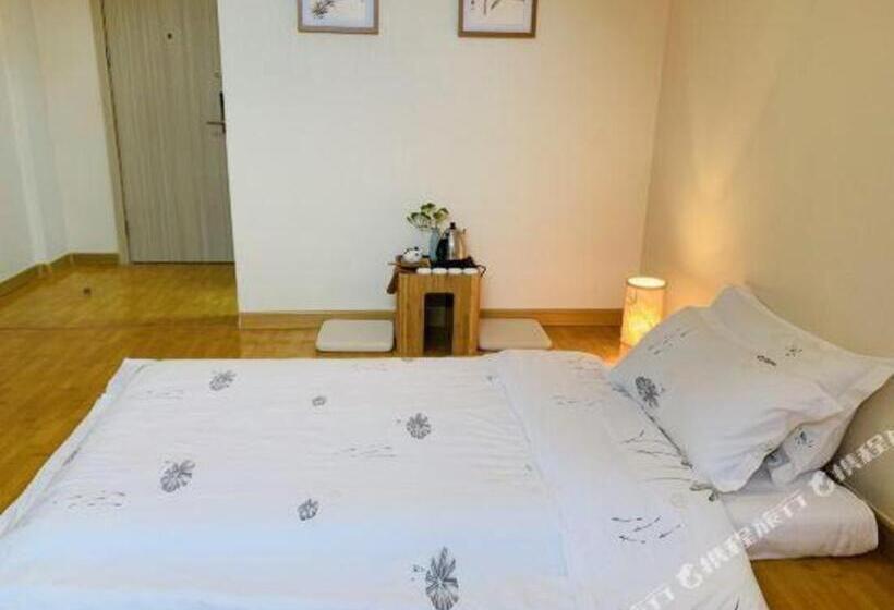 Hanting Hotel Rizhaoshan Haitian Road Wanpingkou Scenic Spot