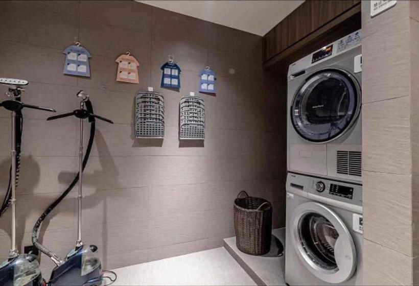 Hanting Hotel Yulin Development Zone Wanda Plaza